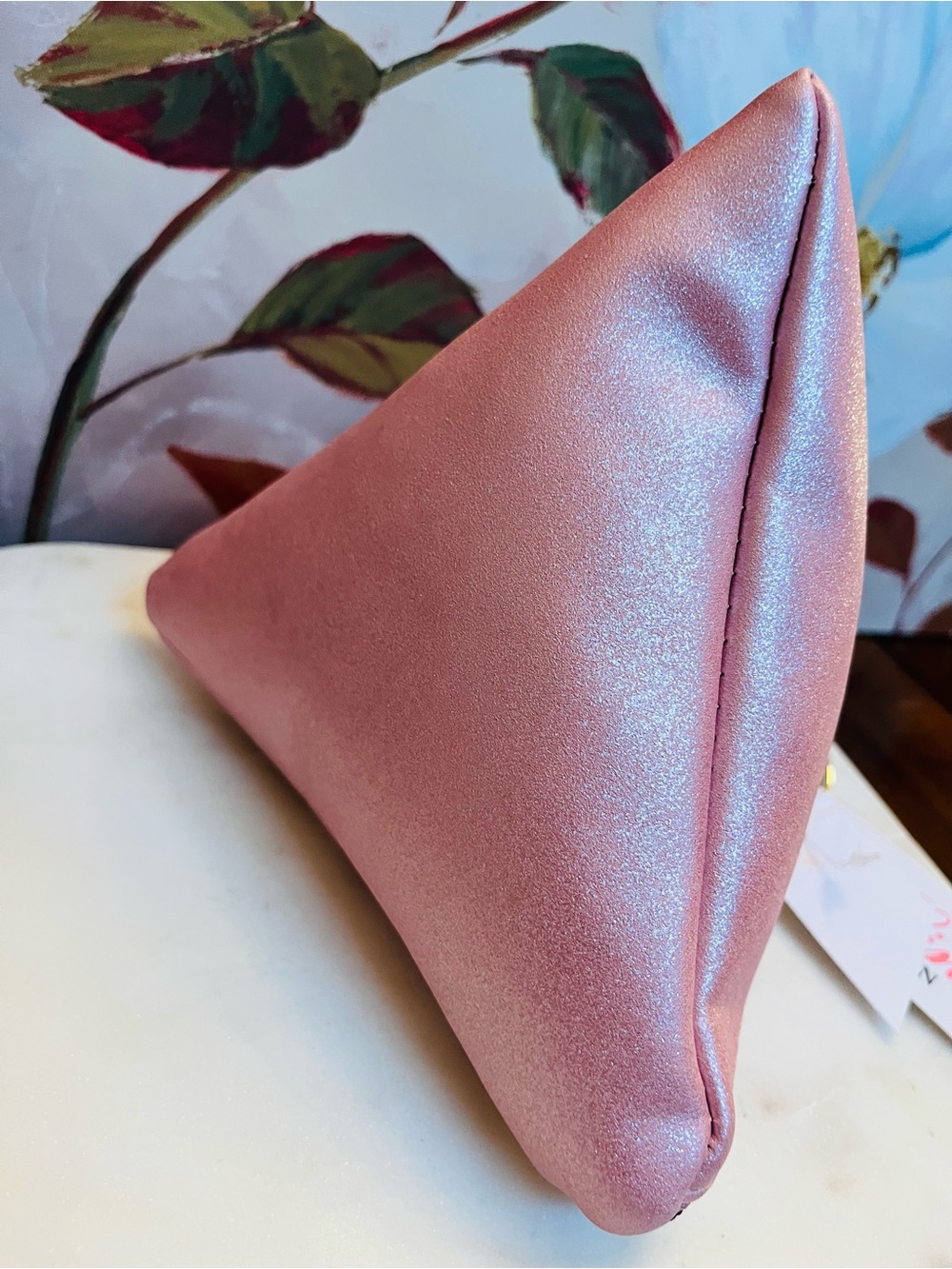 🚫Reserved🚫Linea Donna Pink Pyramid Shimmer Clutch with Gold Ring for Carry (NWT) - Picture 5 of 7